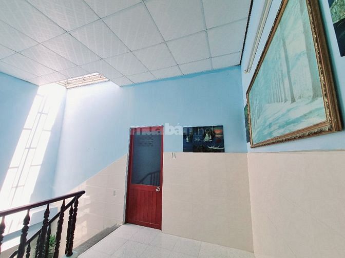 BÁN NHÀ ĐẸP GIÁ TỐT, NGAY BIỂN NHA TRANG