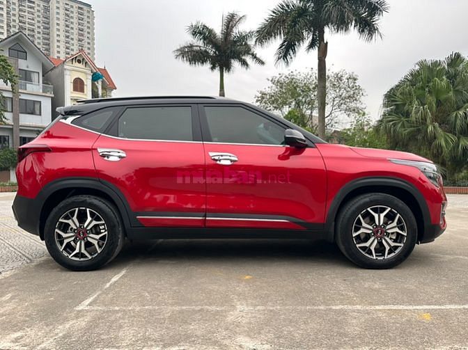 CẦN BÁN xe kia Seltos 1.4 premium