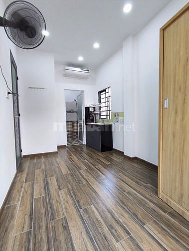 Siêu phẩm 2MT hẻm 8p, 9WC Khu Phan Xích Long 
