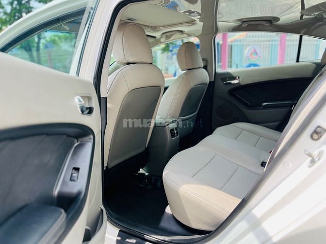 Kia K3 2016 số tự động bản Full 2.0 cao cấp
