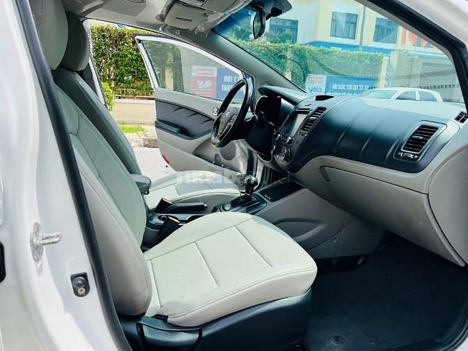 Kia K3 2016 số tự động bản Full 2.0 cao cấp