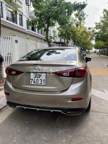 Chính chủ cần bán mazda 3 sedan đời 2018 bản FL giá 450 triệu