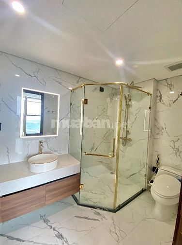 Bán nhanh căn 2 Phòng ngủ Sunshine city tầng đẹp 3,7 tỷ 
