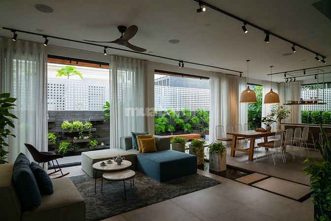 CHÍNH CHỦ BÁN NHÀ PHỐ SÂN VƯỜN CỰC ĐẸP TẠI LAKEVIEW CITY QUẬN 2