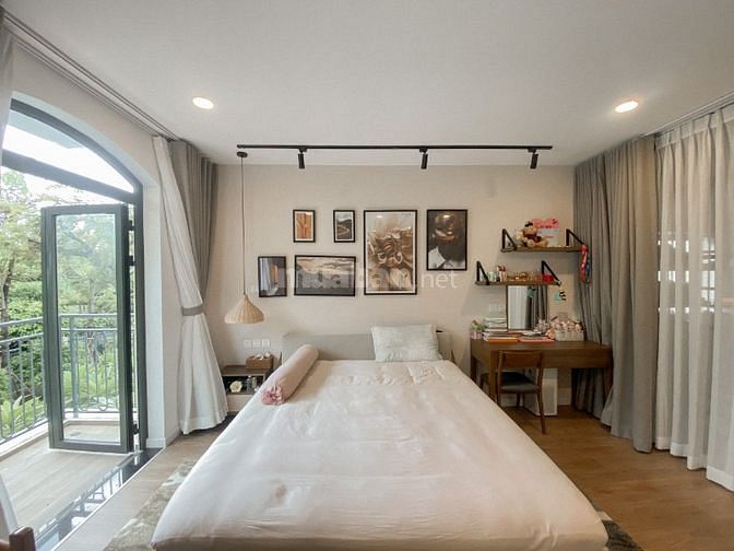 CHÍNH CHỦ BÁN NHÀ PHỐ SÂN VƯỜN CỰC ĐẸP TẠI LAKEVIEW CITY QUẬN 2