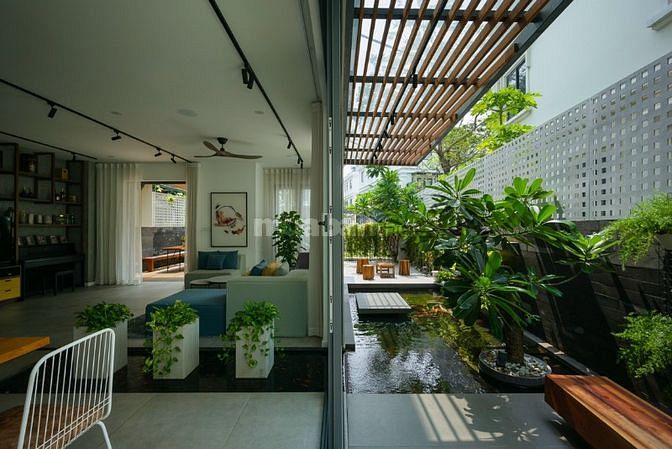 CHÍNH CHỦ BÁN NHÀ PHỐ SÂN VƯỜN CỰC ĐẸP TẠI LAKEVIEW CITY QUẬN 2