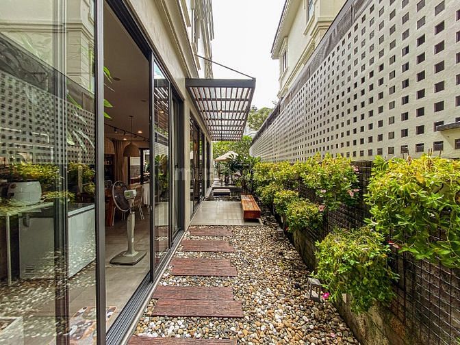 CHÍNH CHỦ BÁN NHÀ PHỐ SÂN VƯỜN CỰC ĐẸP TẠI LAKEVIEW CITY QUẬN 2