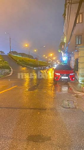 Bán nhà 60m2 mặt đường Bát khối, Long Biên, 4 tầng, 3,5 tỷ 