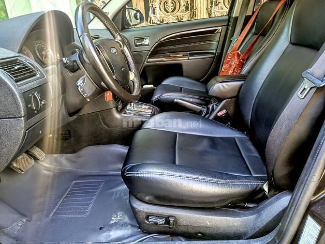 Bán rẻ Ford Mondeo 06 biển siêu VIP Zin độ Full Options tuyệt đẹp 