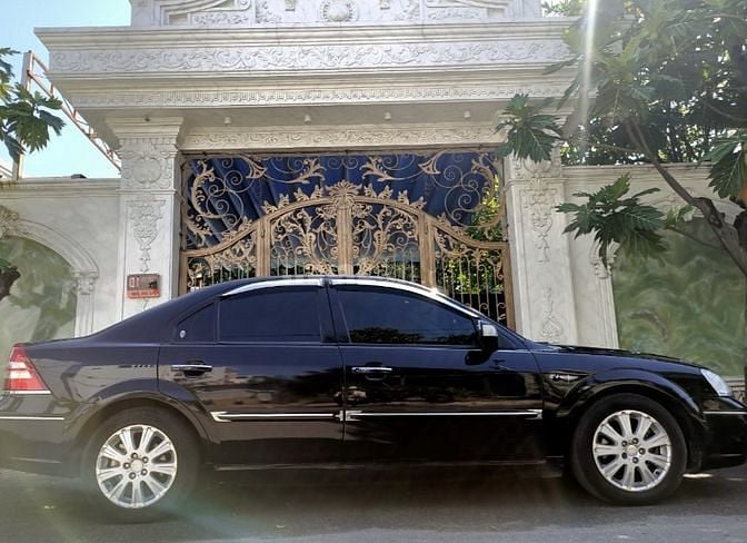 Bán rẻ Ford Mondeo 06 biển siêu VIP Zin độ Full Options tuyệt đẹp 