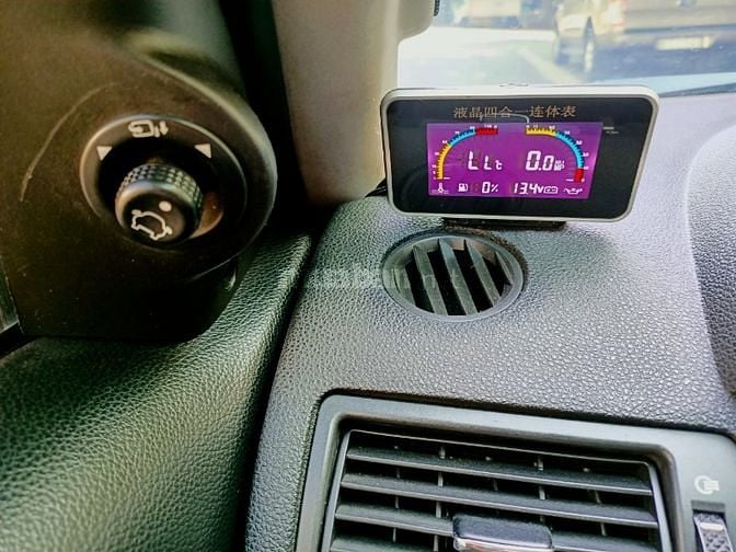 Bán rẻ Ford Mondeo 06 biển siêu VIP Zin độ Full Options tuyệt đẹp 
