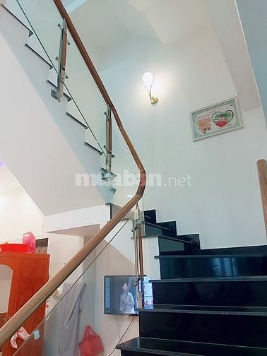 Bán gấp nhà Hồng Bàng Quận 5 46m2 ngang 4m, hẻm xe hơi Giá 5 tỷ hơn