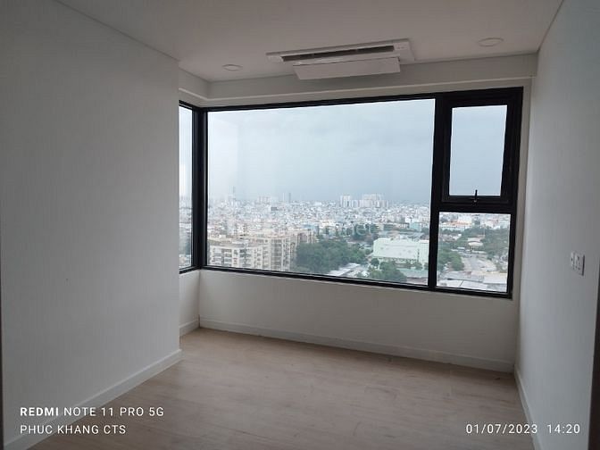 Cho thuê cc Kingdom 101 Q10 căn góc 2pn 2wc lầu cao view đẹp giá tốt