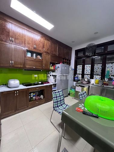 Bán nhà Cầu Giấy DT 57m2 lô góc, đường ô tô tải tránh nhau