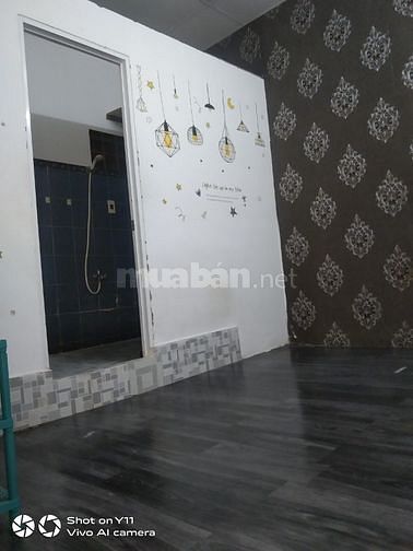 PHÒNG TRỌ GIÁ RẺ SẠCH SẼ MÁT MẺ GẦN LẠC LONG QUÂN-HỒNG LẠC