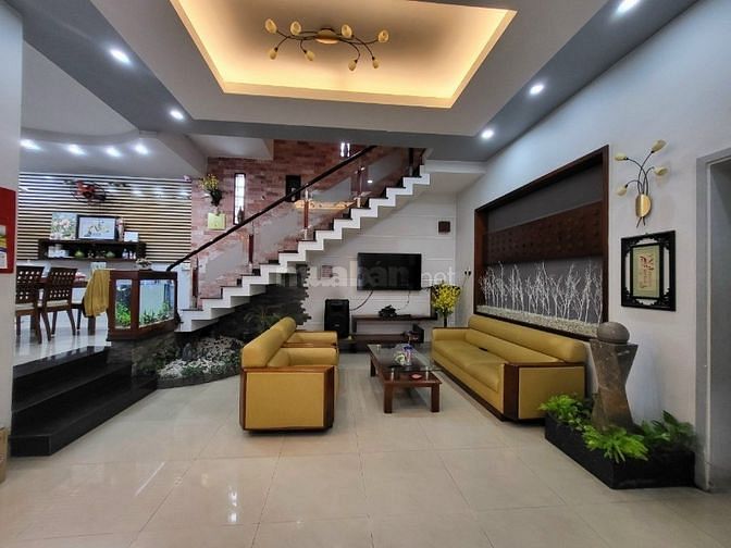 Cho thuê biệt thự Mặt bằng kinh doanh, P. Trường Thọ, Tp Thủ Đức