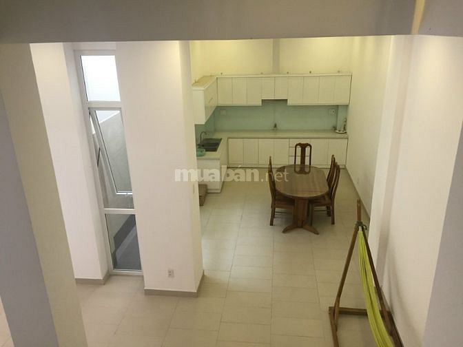 Nhà 7 Phòng DT 61m2 Đông Nam, Ngay Lê Văn Sỹ Phú Nhuận Nở hậu 11m