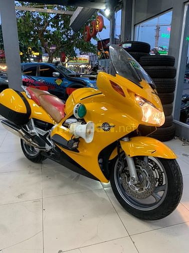 Bán Mô tô St 1300 ABS xe zin cứng ít đi
