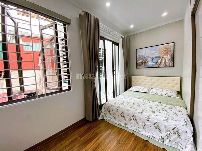BÁN NHÀ ĐẸP VĂN HỘI RẺ ĐẶC BIỆT HIẾM ĐỦ CÔNG NĂNG CHO GIA ĐÌNH ĐÔNG