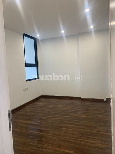 Siêu hot Eco city Việt Hưng, 2PN 77m2 hướng ĐN view Vinhomes. Giá 2.5t