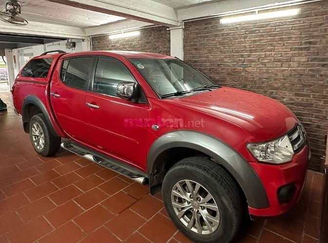 Chính chủ bán xe ô tô 2014 Mitsubishi AT 4x4, đi 140.000km