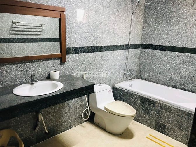 Cần bán gấp căn hộ chung cư Giai Việt Q.8 ,Dt 