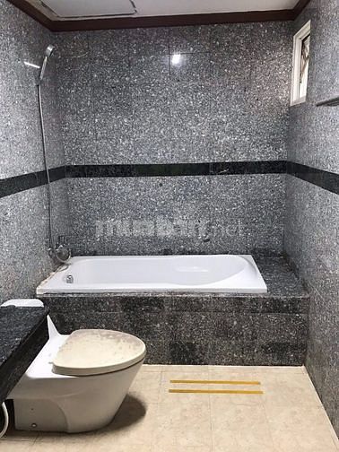 Cần bán gấp căn hộ chung cư Giai Việt Q.8 ,Dt 