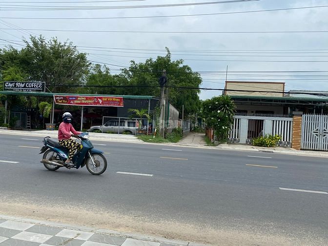 Cần tiền bán gấp đất Thổ cư Lagi