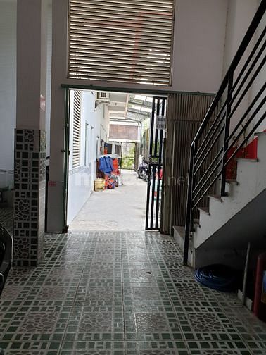 BÁN NHÀ 1 TRỆT 2 LẦU NHÌN RA HƯỚNG CẦU PHÚ LONG NGANG 7.39m DÀI 25m