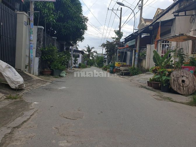BÁN NHÀ 1 TRỆT 2 LẦU NHÌN RA HƯỚNG CẦU PHÚ LONG NGANG 7.39m DÀI 25m