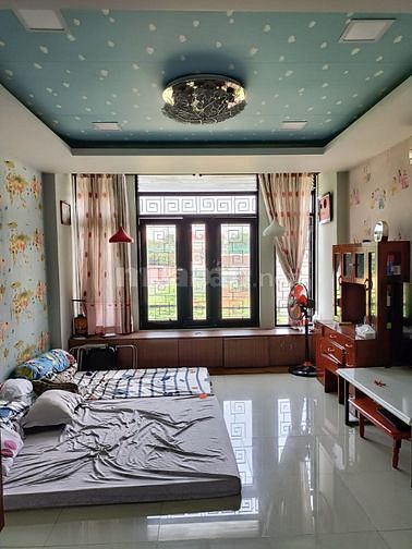 Bán nhà 2 tầng, 2 phòng ngủ, 52m2, hẻm xe hơi, Tân Thới Nhất, Q12