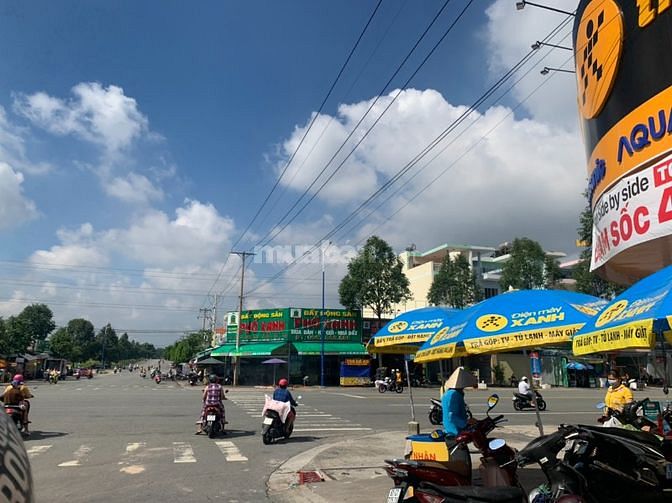 CHẤP NHẠN LỖ BÁN GẤP 2 LÔ ĐẤT GÓC 2MT ĐƯỜNG NHỰA LỚN, KẾ TRƯỜNG ĐH LỚN