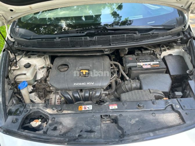 KIA RONDO GMT 2019 trắng đăng ký 08/2019