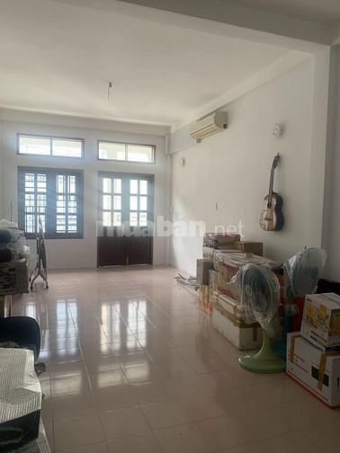 Bán nhà Lê Đại Hành Quận 11 - 72m2 HXH ngang 4m Giá 10 tỷ 