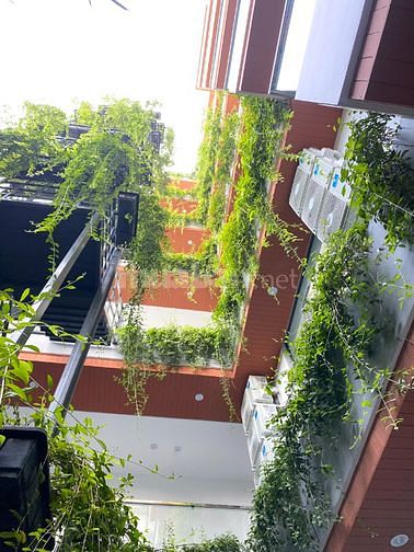cho thuê căn hộ 1 phòng ngủ có ban công, hồ bơi, không gian xanh