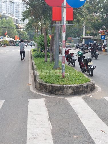 Mình bán căn đang shophouse quân 7