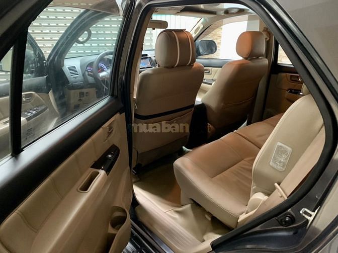 Gia đình cần bán xe Fortuner bản V đời cuối 2014, 420tr