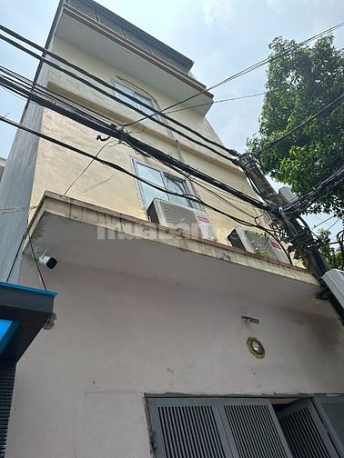 Cần bán nhà DT 52,5M2 MT 4,2M 4 tầng – 6 phòng ngủ đường Trần Cung.