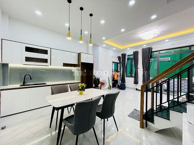 Bán Nhà Đẹp ( Biệt Thự mini ) Thích Quảng Đức, P.5, Phú Nhuận, Nhỉn 5ỷ