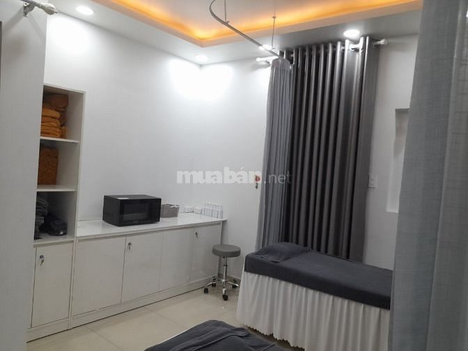 Sang Spa đường số 12, Phường Bình Hưng Hoà, Quận Bình Tân