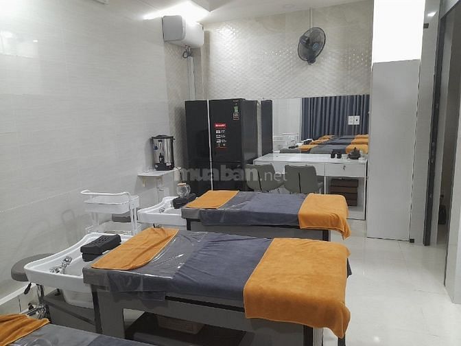 Sang Spa đường số 12, Phường Bình Hưng Hoà, Quận Bình Tân