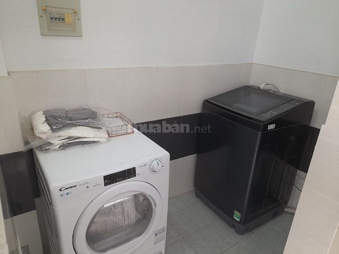 Sang Spa đường số 12, Phường Bình Hưng Hoà, Quận Bình Tân