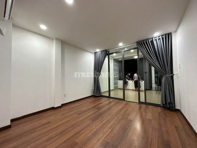 11 Tỷ 9 - Nhà Trần Khắc Chân - Hẻm Nhựa Ô Tô Vào Nhà Ngủ - 6 Phòng Ngủ