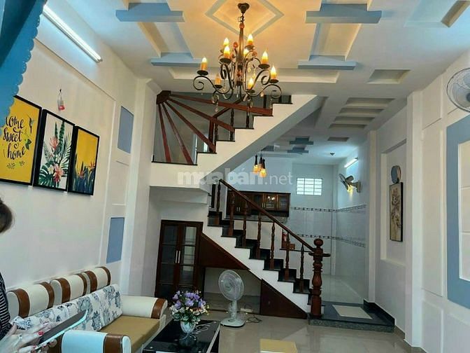 Nhà 2 lầu hẻm thông đường TL15 Quận 12