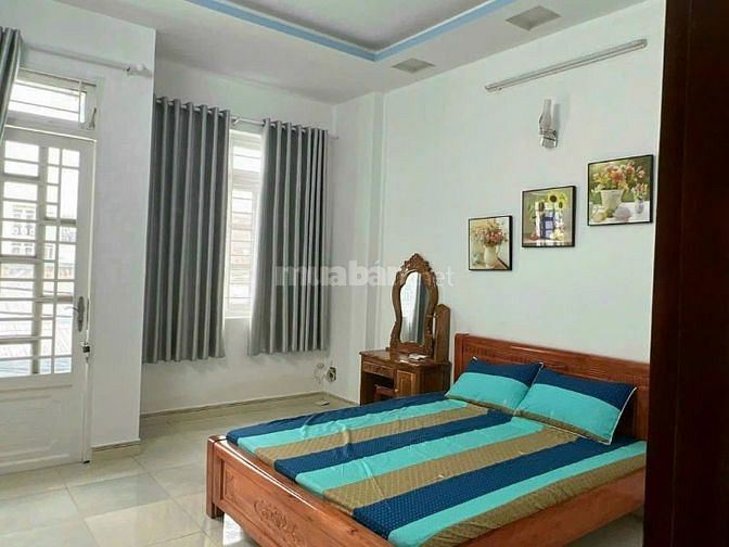 Nhà 2 lầu hẻm thông đường TL15 Quận 12