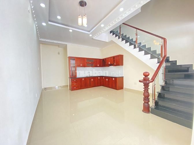 Chính chủ cần bán nhà 520/ Quốc lộ 13 KP6, P.HBP, HH1,5% CTV.