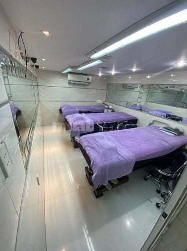 Bán nhà mặt tiền 49 Huỳnh Văn Bánh, P.17, Q.Phú Nhuận, 3x14m, 3 lầu