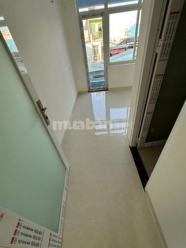 Cho thuê nhà mở công ty, làm văn phòng, lớp dạy học