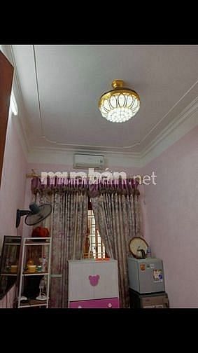 Bán nhà trung tâm quận Ba Đình. Ngõ phố Cửa Bắc, 23m2, 4 tầng