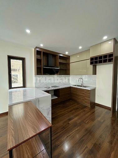 BÁN GẤP NHÀ 554 NGUYỄN VĂN CỪ ÔTÔ VÀO NHÀ, CĂN GÓC 54M2 CÓ THANG MÁY